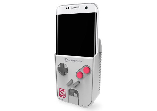 Hyperkin-Smart-Boy-convierte-los-smartphones-en-un-Game-Boy-Color_1